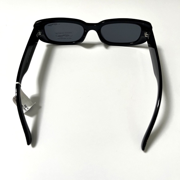 New Original ED HARDY Sunglasses Slim Rectangle Hearts Fire Love Acetate Black main image 4